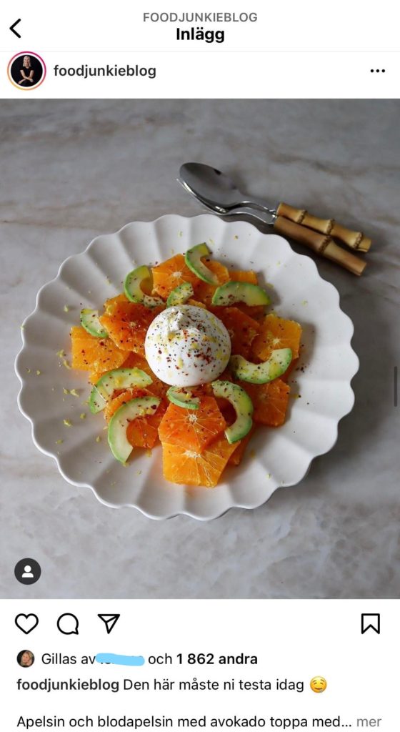 Snäckformad tallrik med salladmelonsallad på 